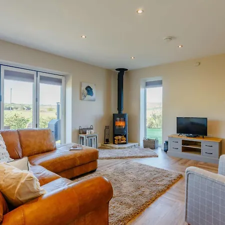 2 Bed In Keighley Oc-85669 בית נופש