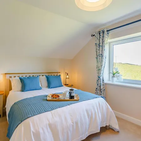 בית נופש 2 Bed In Keighley Oc-85669